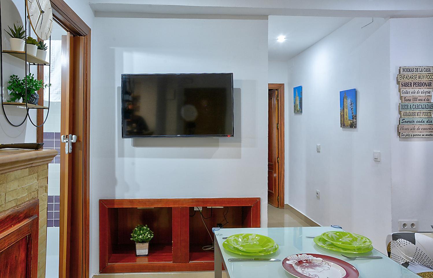 Apartamento Muralla Seville Ngoại thất bức ảnh