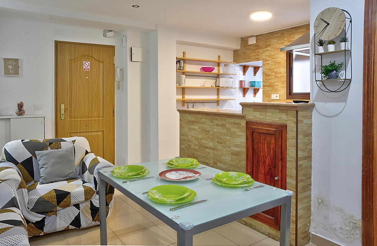 Apartamento Muralla Seville Ngoại thất bức ảnh